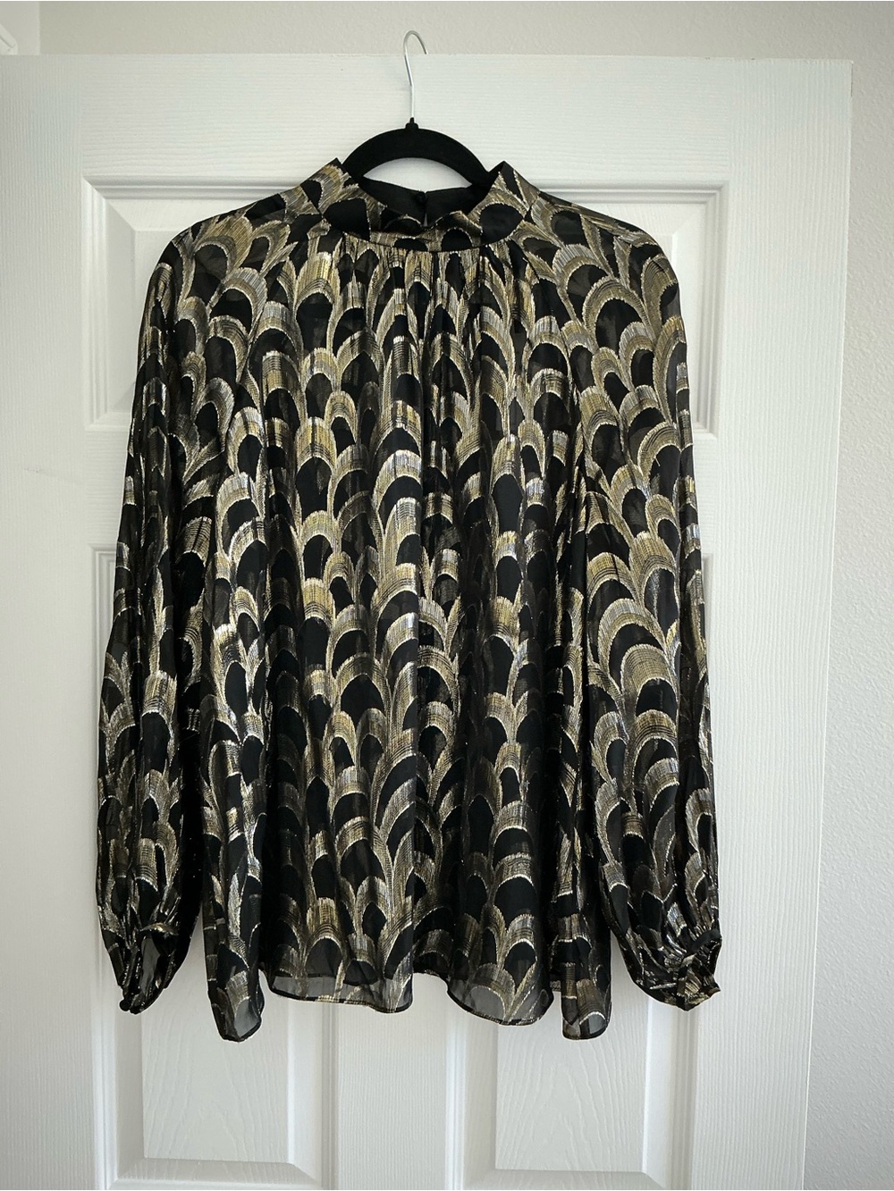 Banana Republic Black and Gold Patterned Long Sleeve Blouse